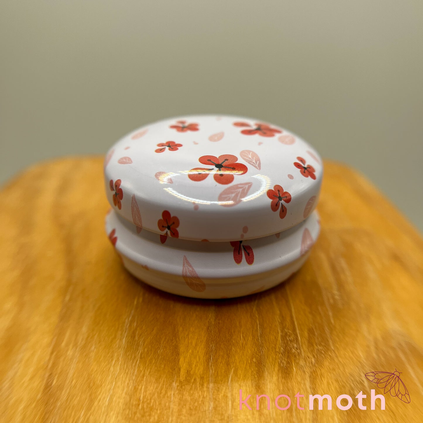 Sylvia Sea Turtle Micro Crochet Tin with Nest (removable, magnetic)