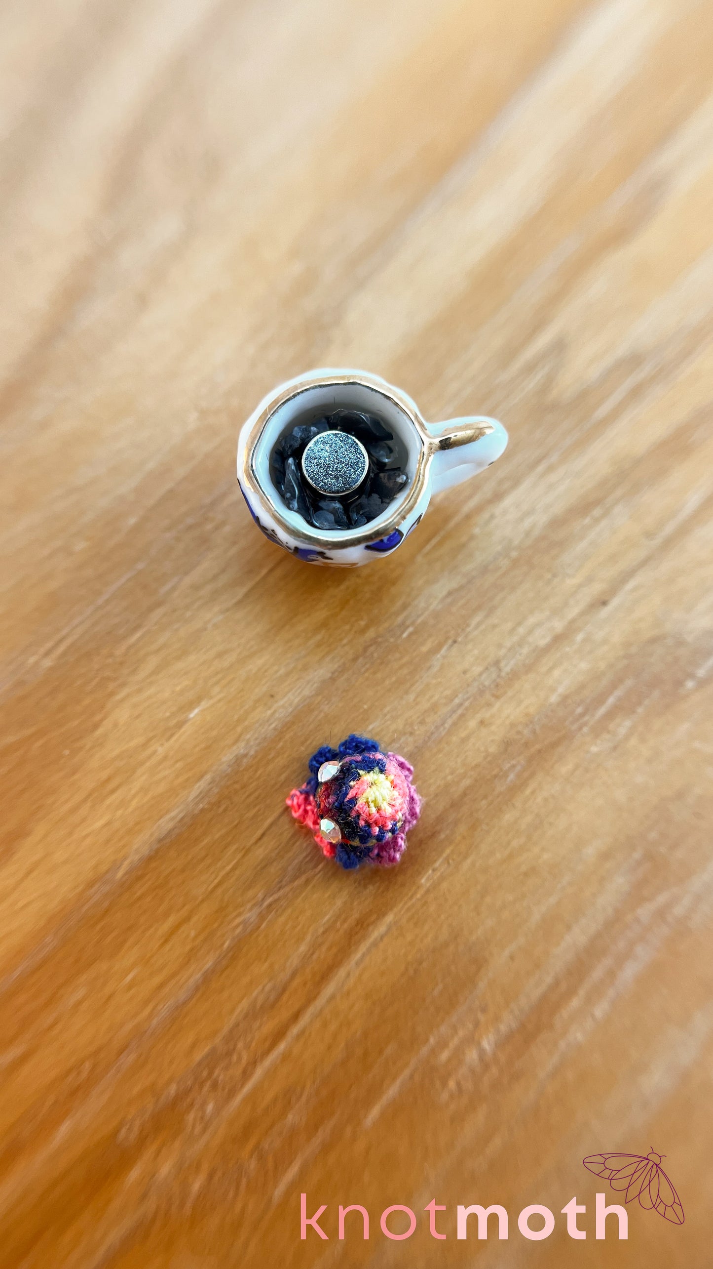 Polly Octo Micro Crochet Teacup (Magnetic, Removable)