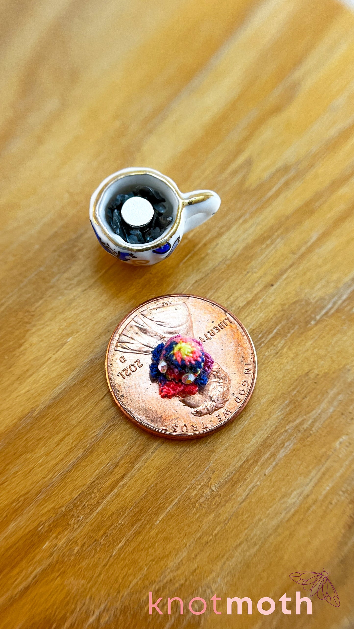 Polly Octo Micro Crochet Teacup (Magnetic, Removable)
