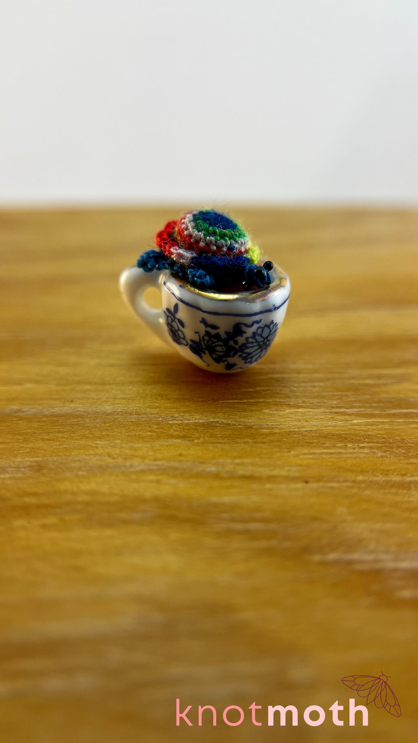 Norton Tortoise Micro Crochet Teacup (Magnetic, Removable)
