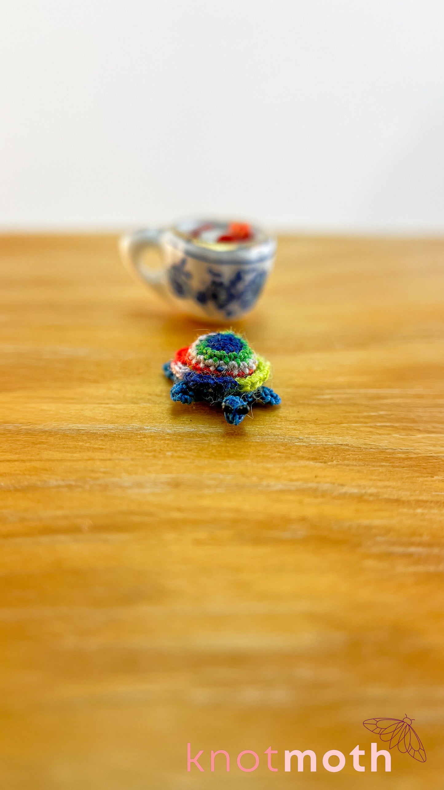 Norton Tortoise Micro Crochet Teacup (Magnetic, Removable)
