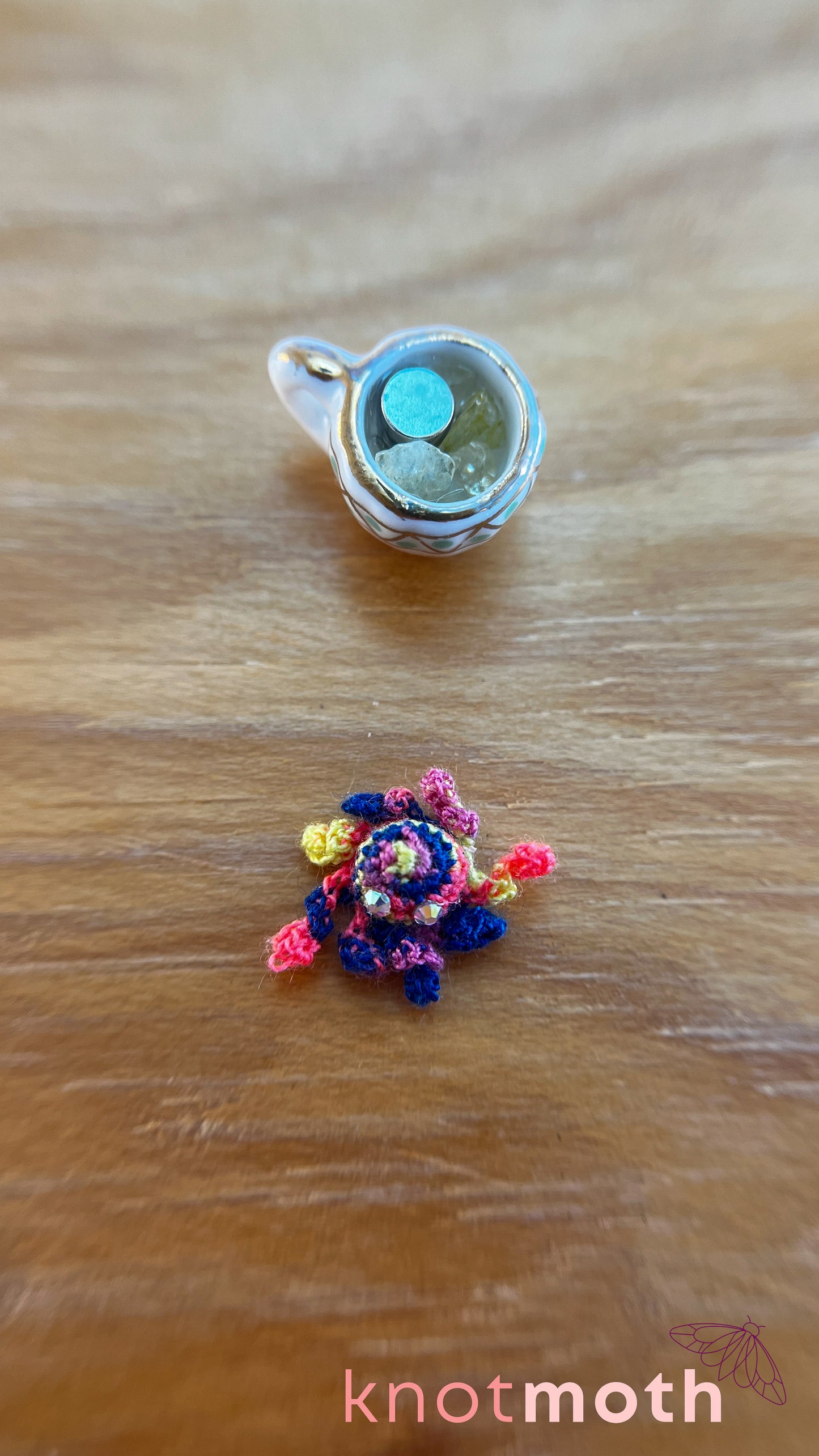 Otis Octopus Micro Crochet Teacup (Magnetic, Removable)