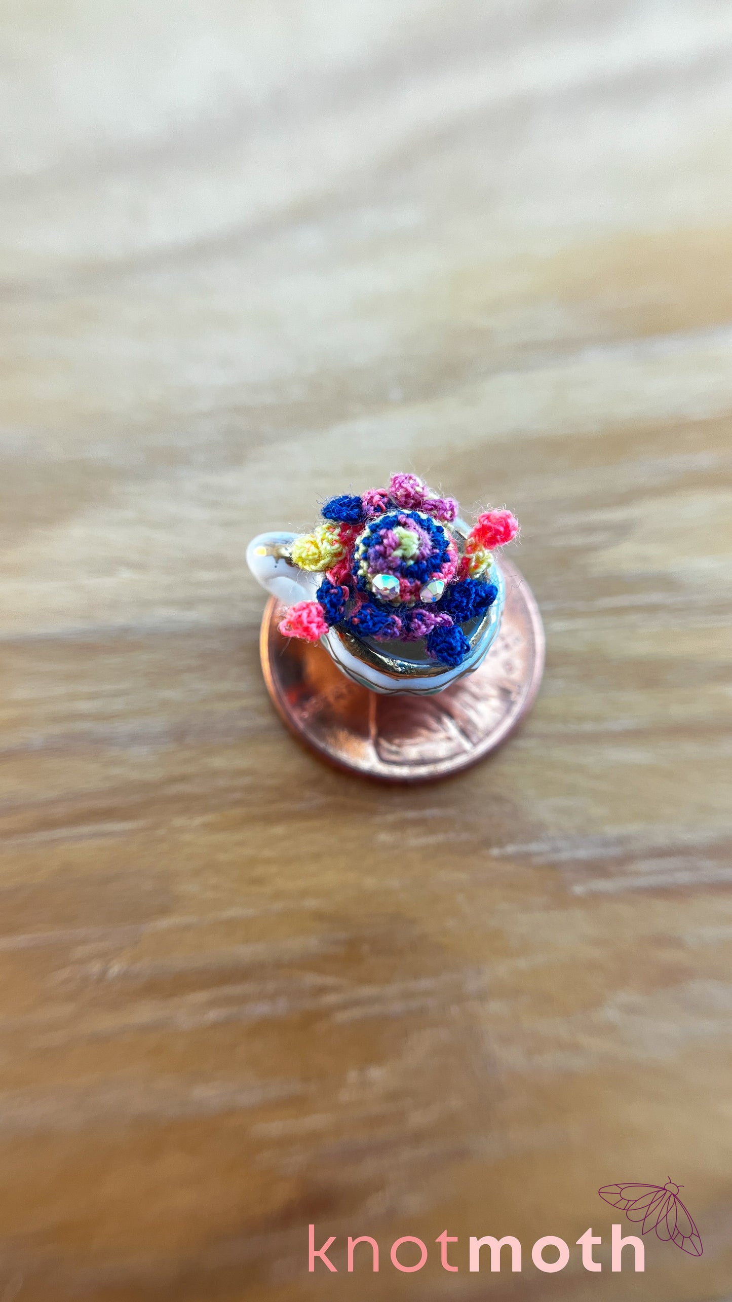 Otis Octopus Micro Crochet Teacup (Magnetic, Removable)