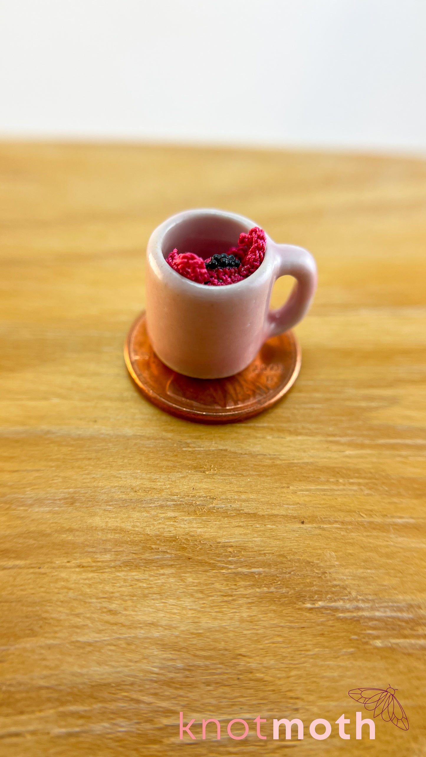 Susana Spider Micro Crochet Mug (Magnetic, Removable)