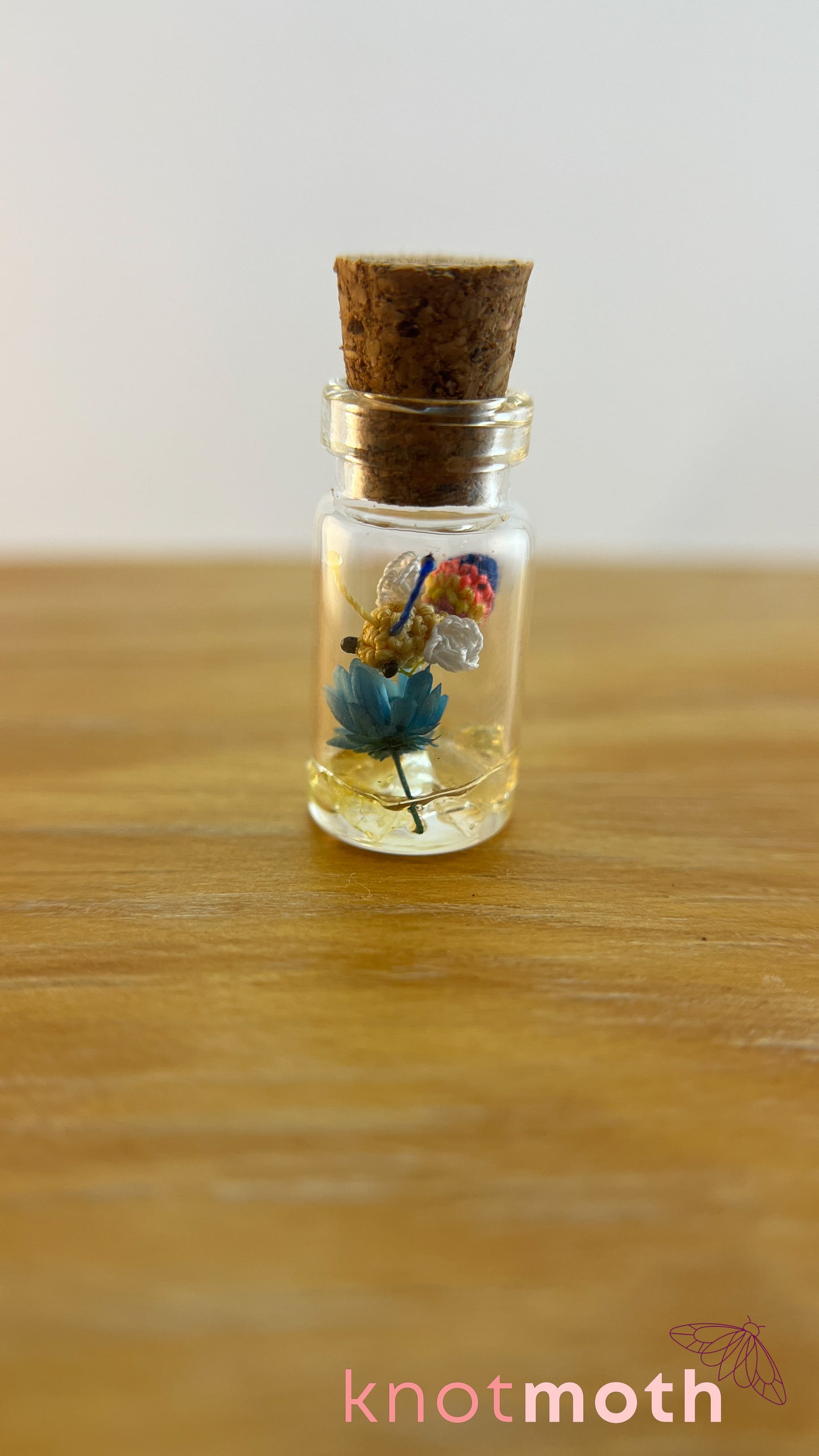 Felicia Fly Micro Crochet Terrarium Jar (Magnetic, Removable)