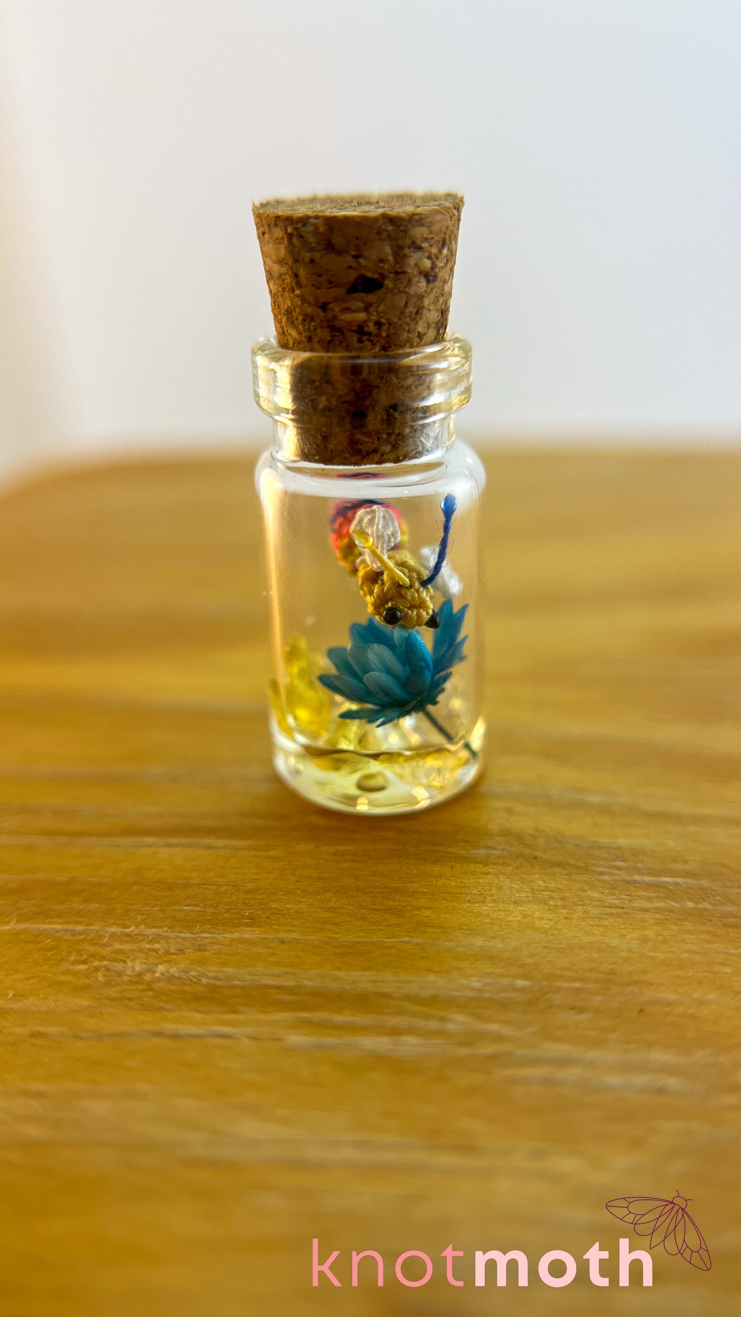 Felicia Fly Micro Crochet Terrarium Jar (Magnetic, Removable)