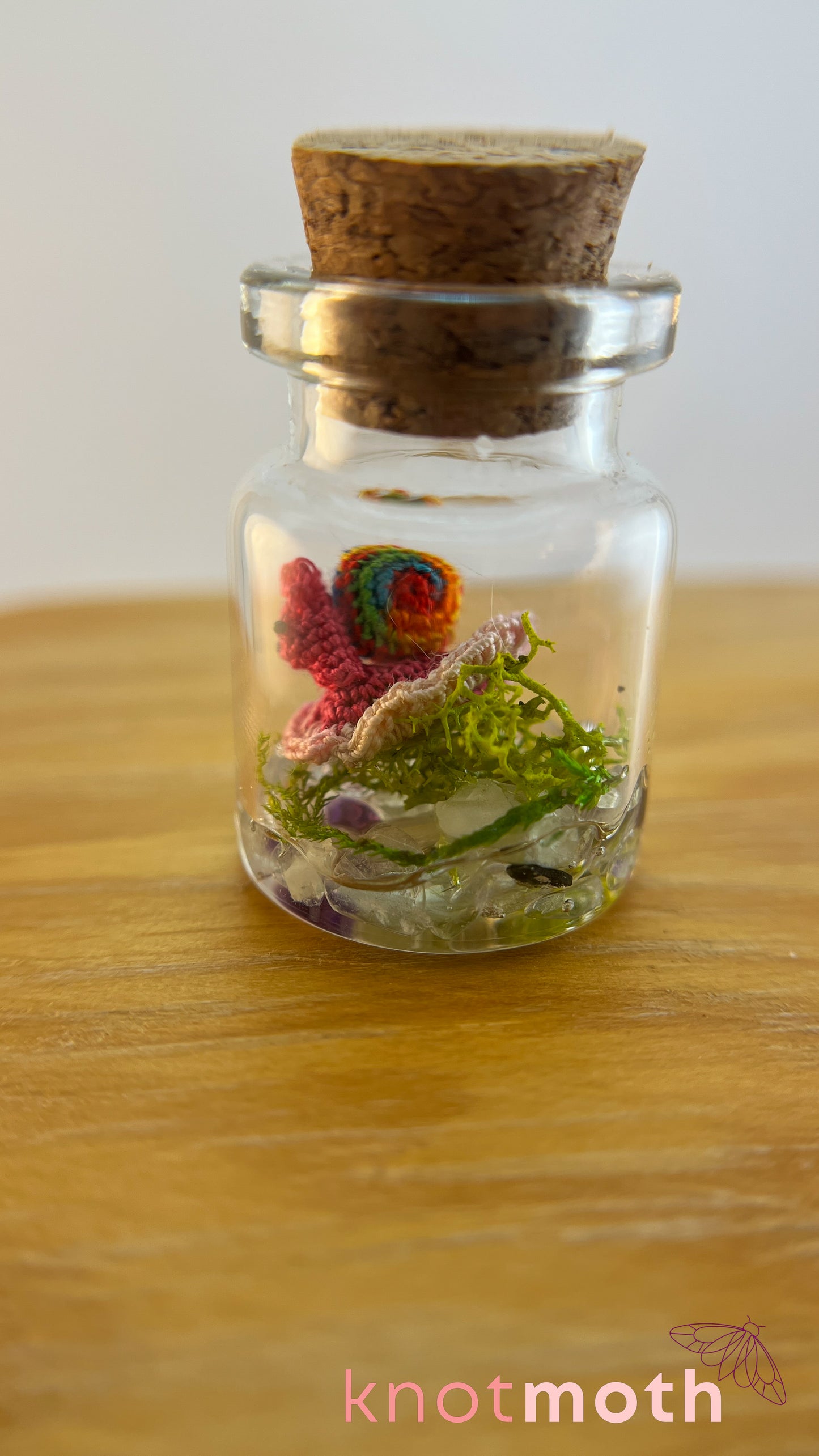 Esther Snail Micro Crochet Medium Terrarium Jar (Magnetic, Removable)