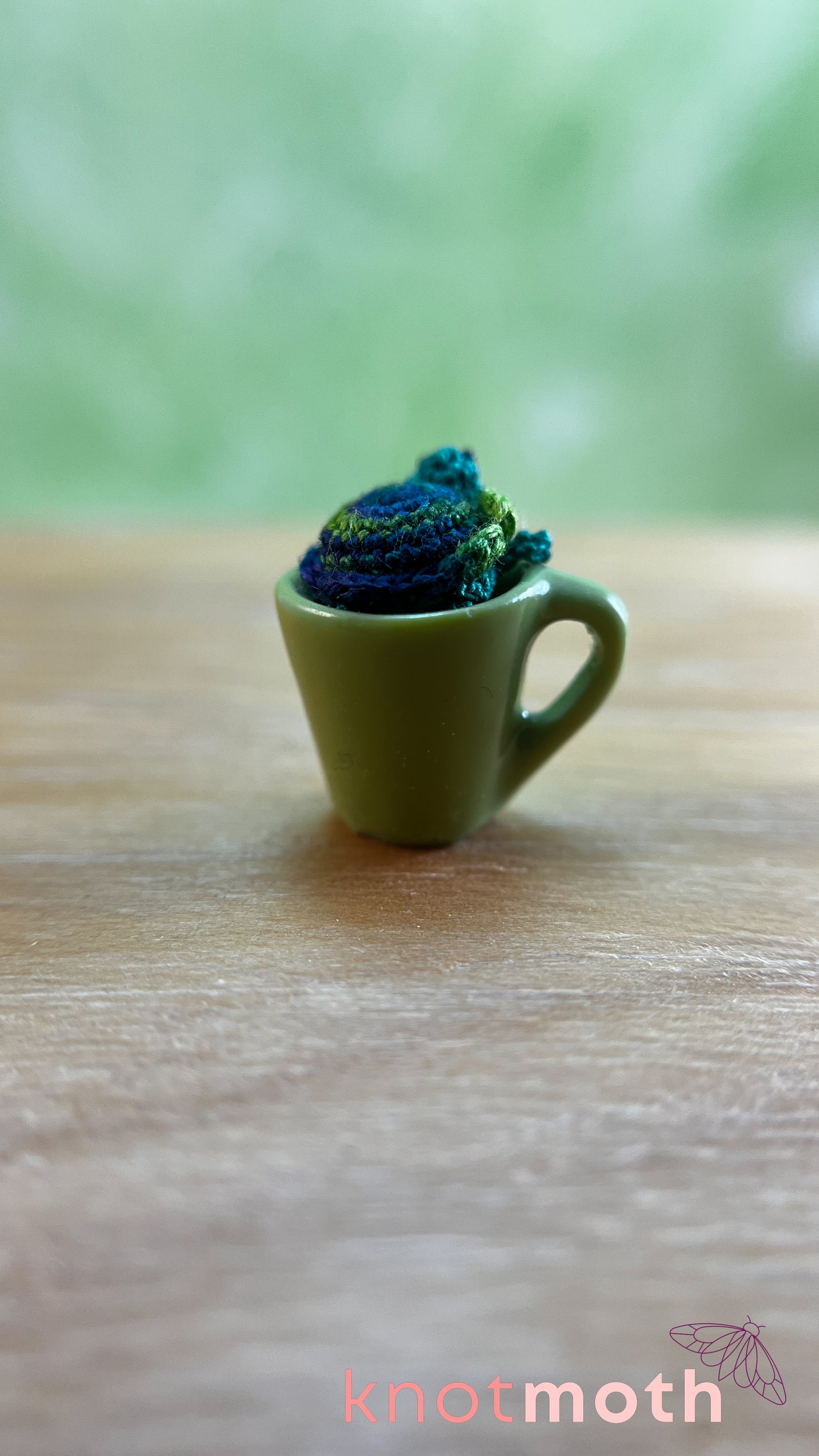 Thiago Turtle Micro Crochet Magnetic Mug Trinket