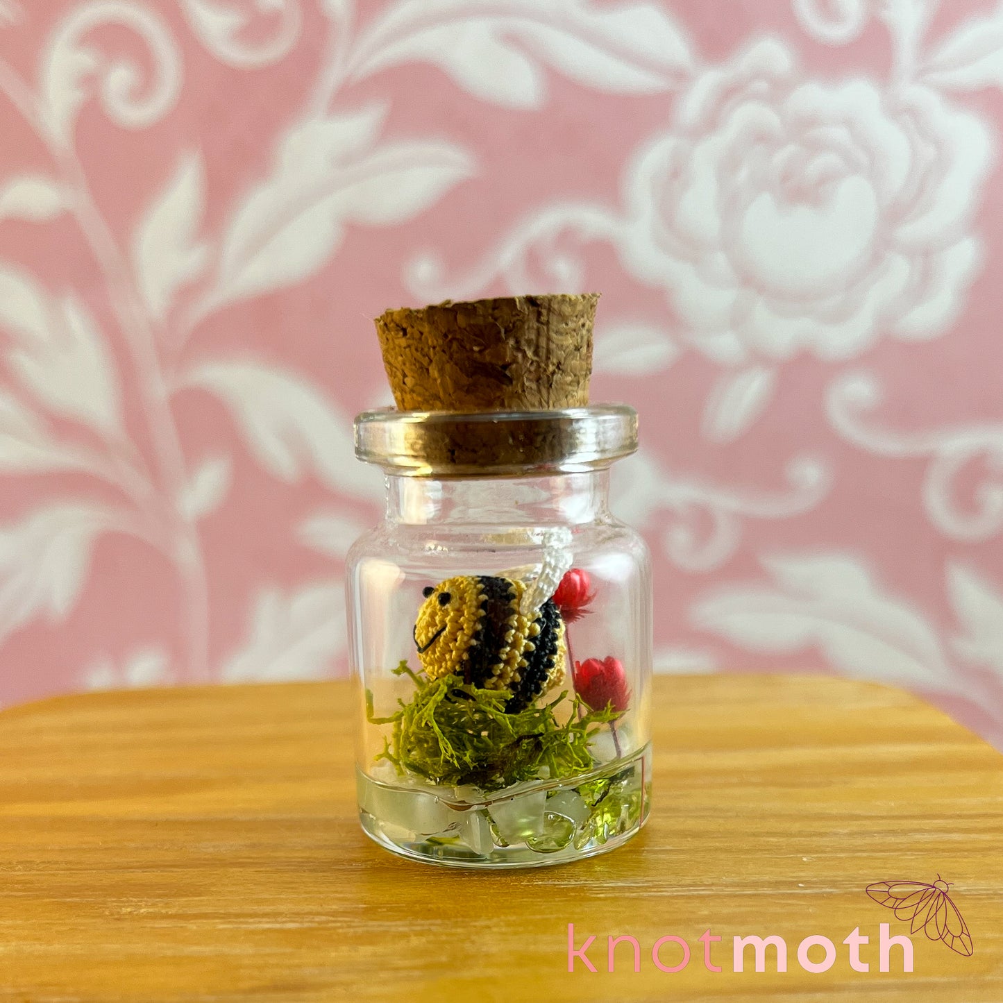 Beau Bee Micro Crochet Terrarium Jar (removable)