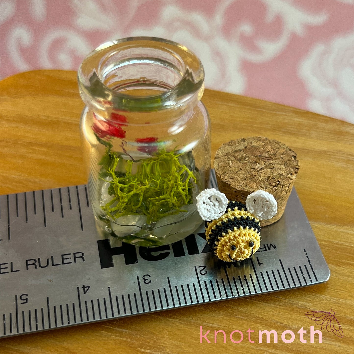 Beau Bee Micro Crochet Terrarium Jar (removable)