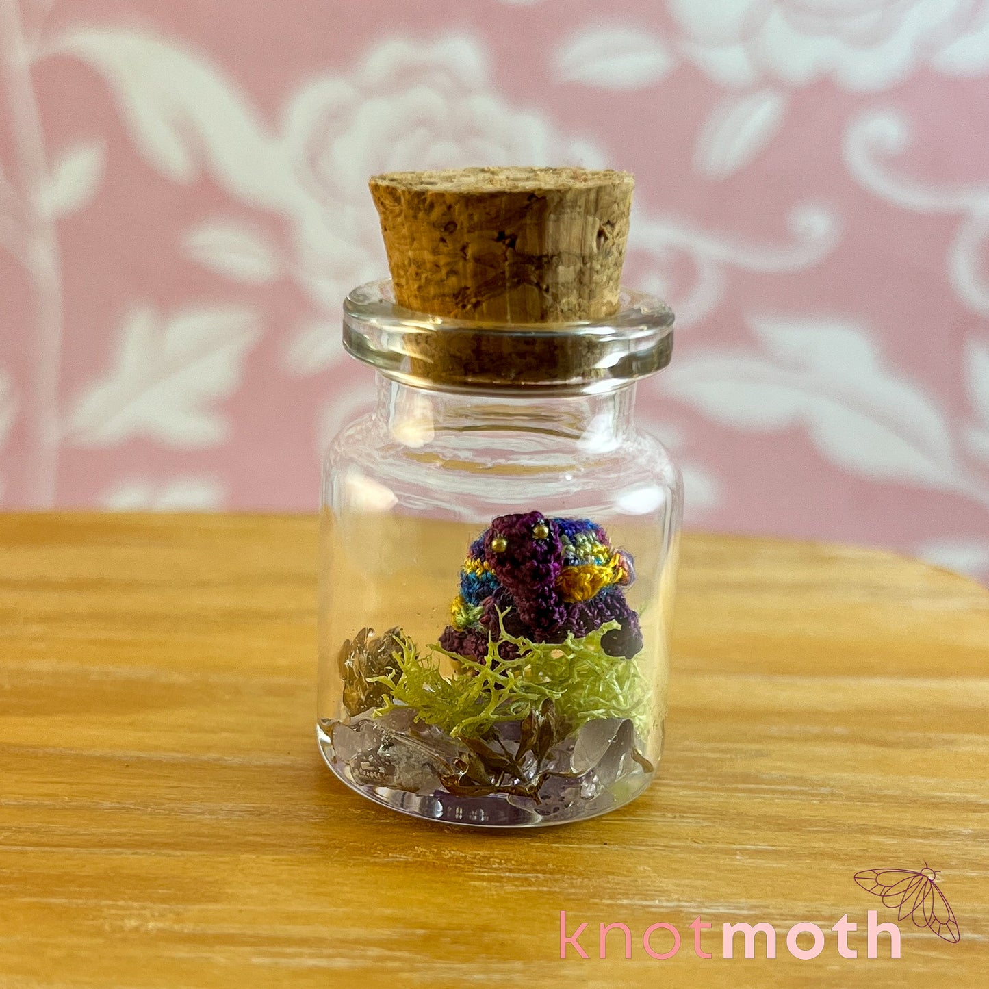 Shirley Turtle Micro Crochet Terrarium Jar (removable, magnetic)
