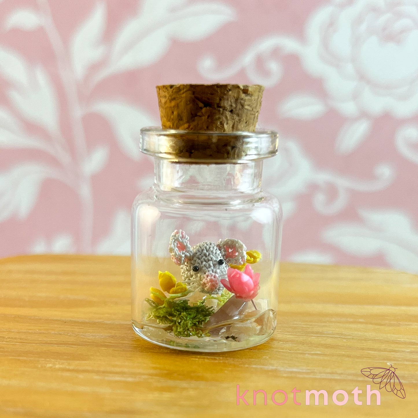 Maisey Mouse Micro Crochet Terrarium Jar (removable)