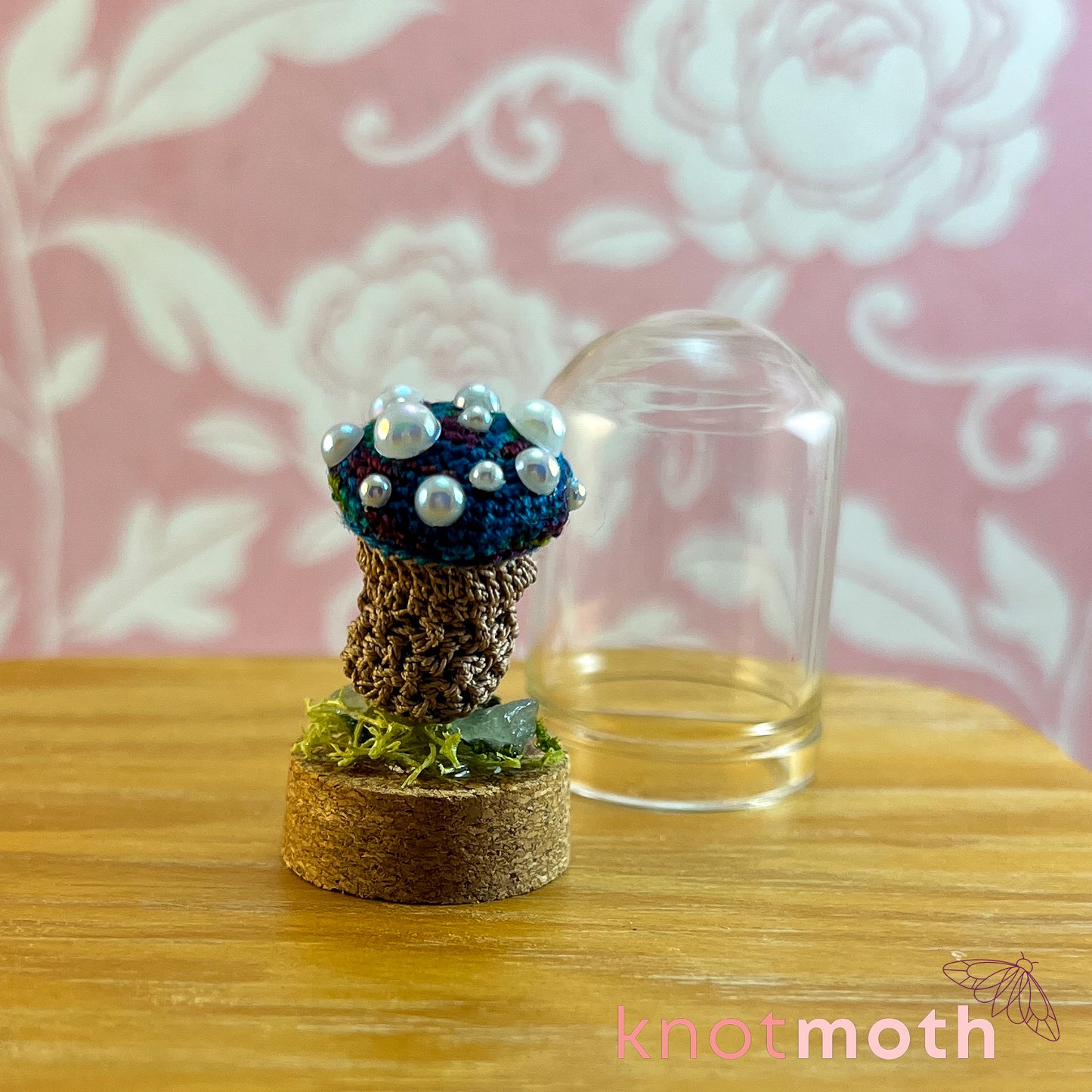Marissa Mushroom Micro Crochet Terrarium Jar (removable, magnetic)