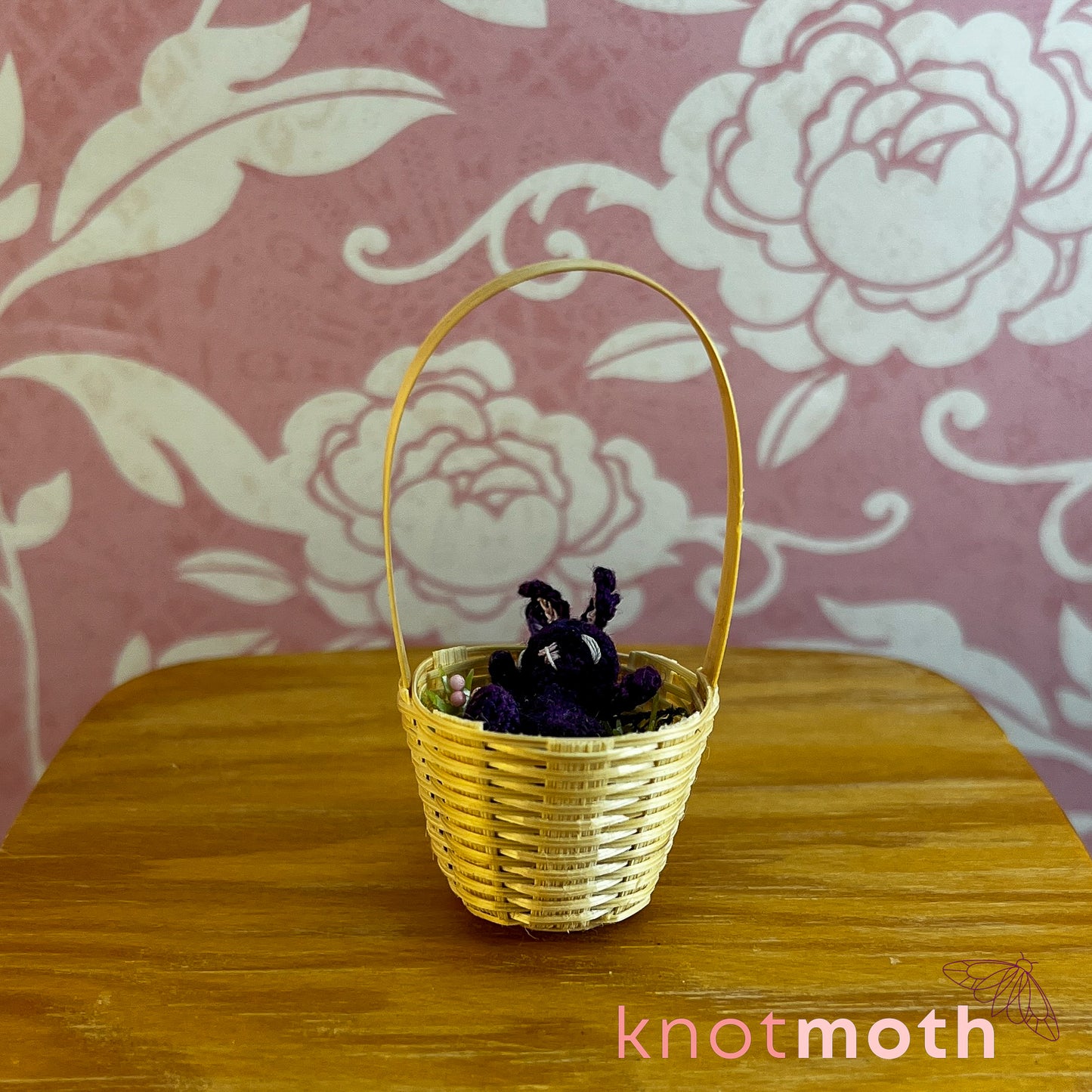 Beverly Bunny Micro Crochet Easter Basket (removable, magnetic)