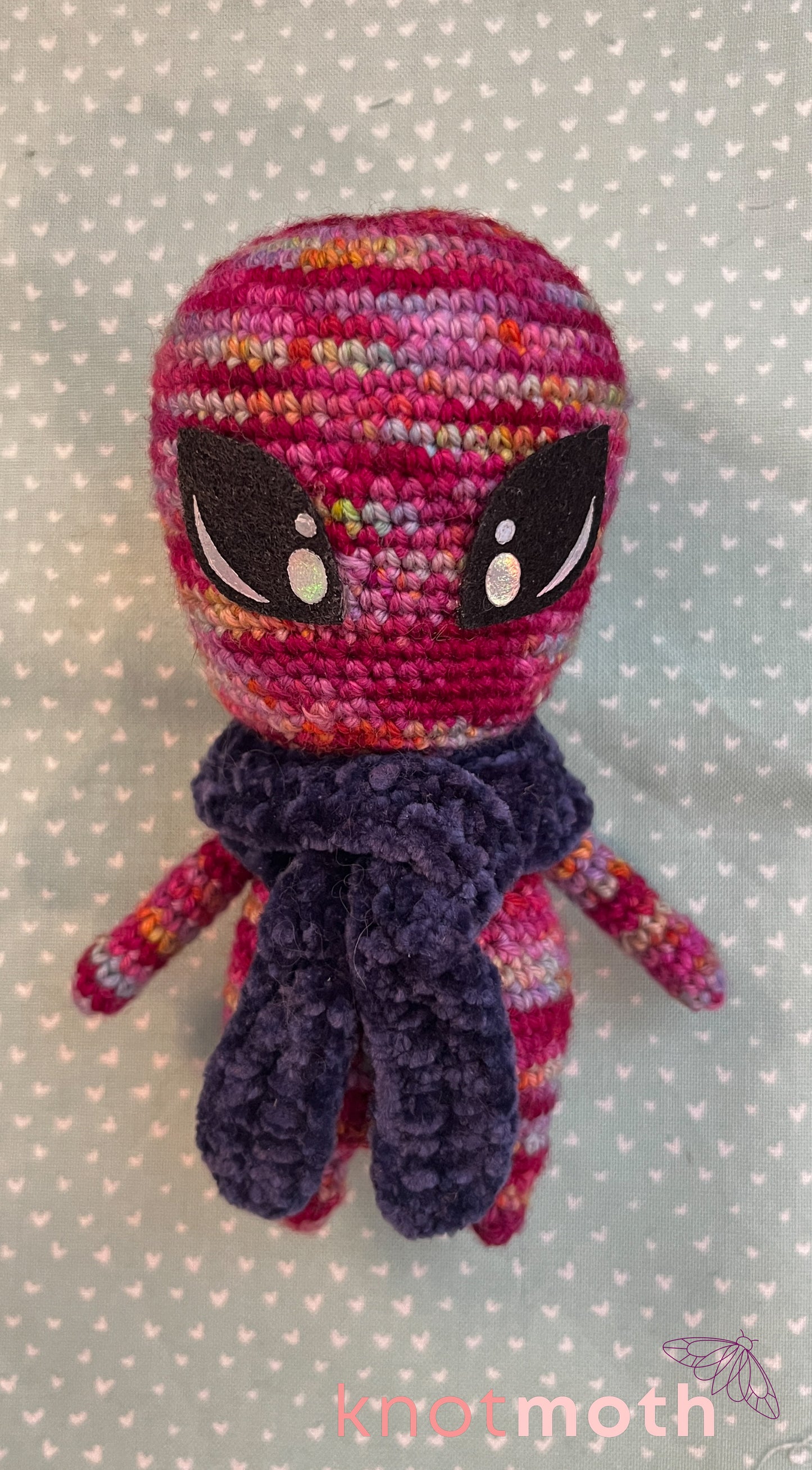 Alien Desk Buddy Plushie with Scarf