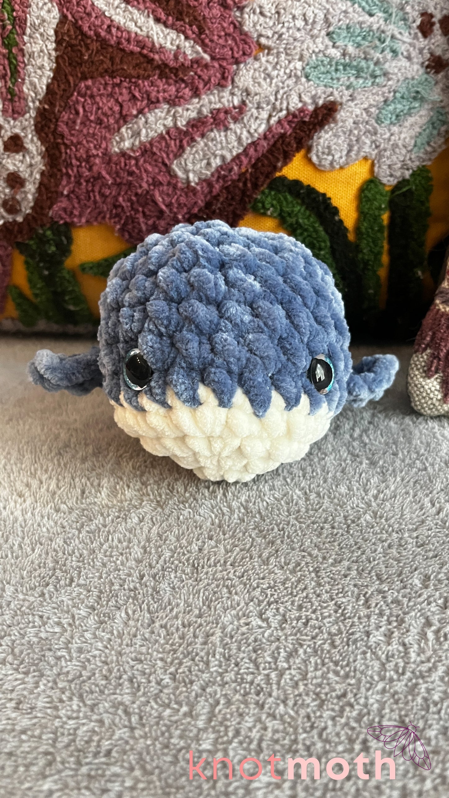 Mini Whale