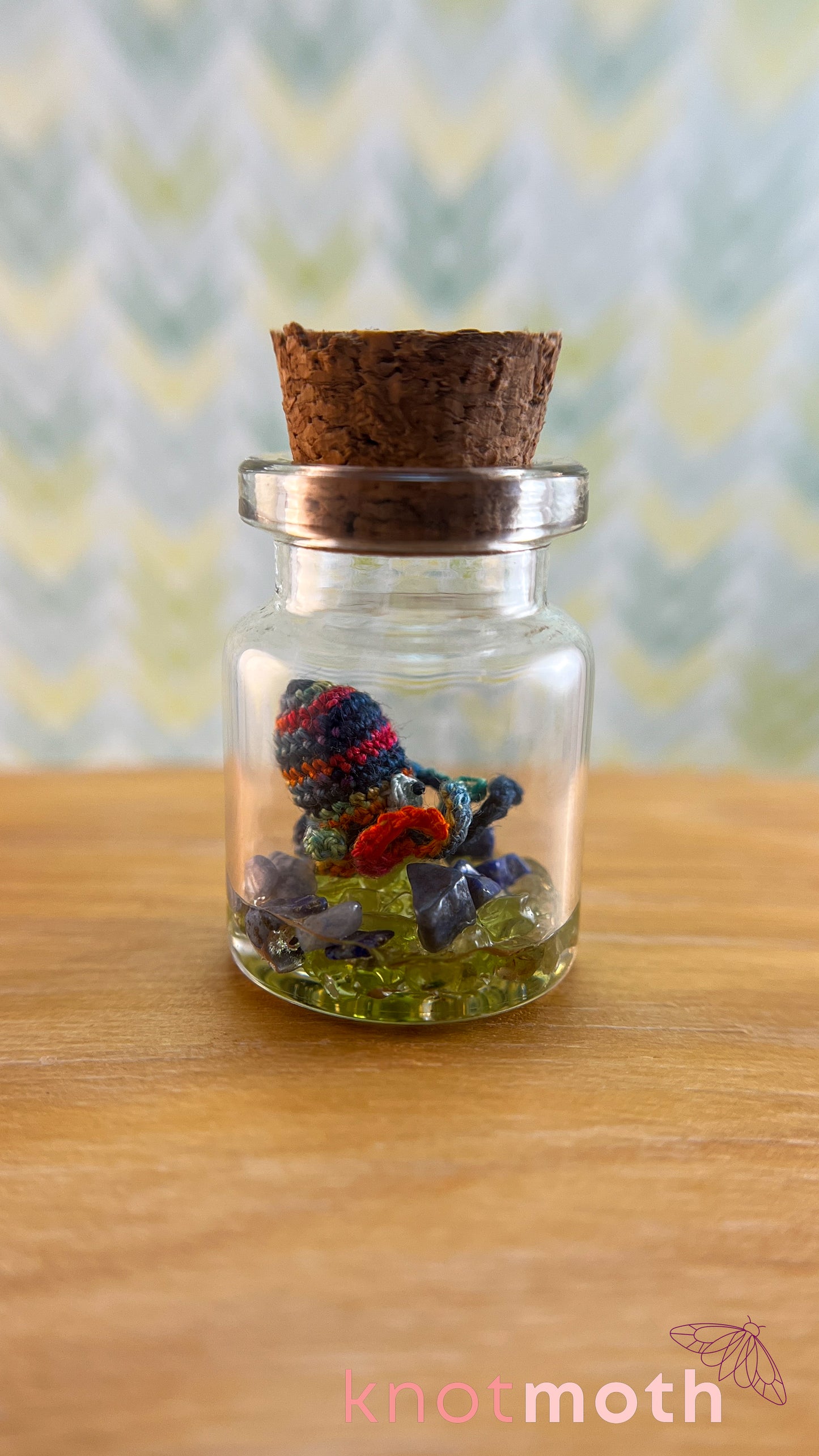 Ollie Octopus Micro Crochet Aquarium Jar (removable, magnetic)