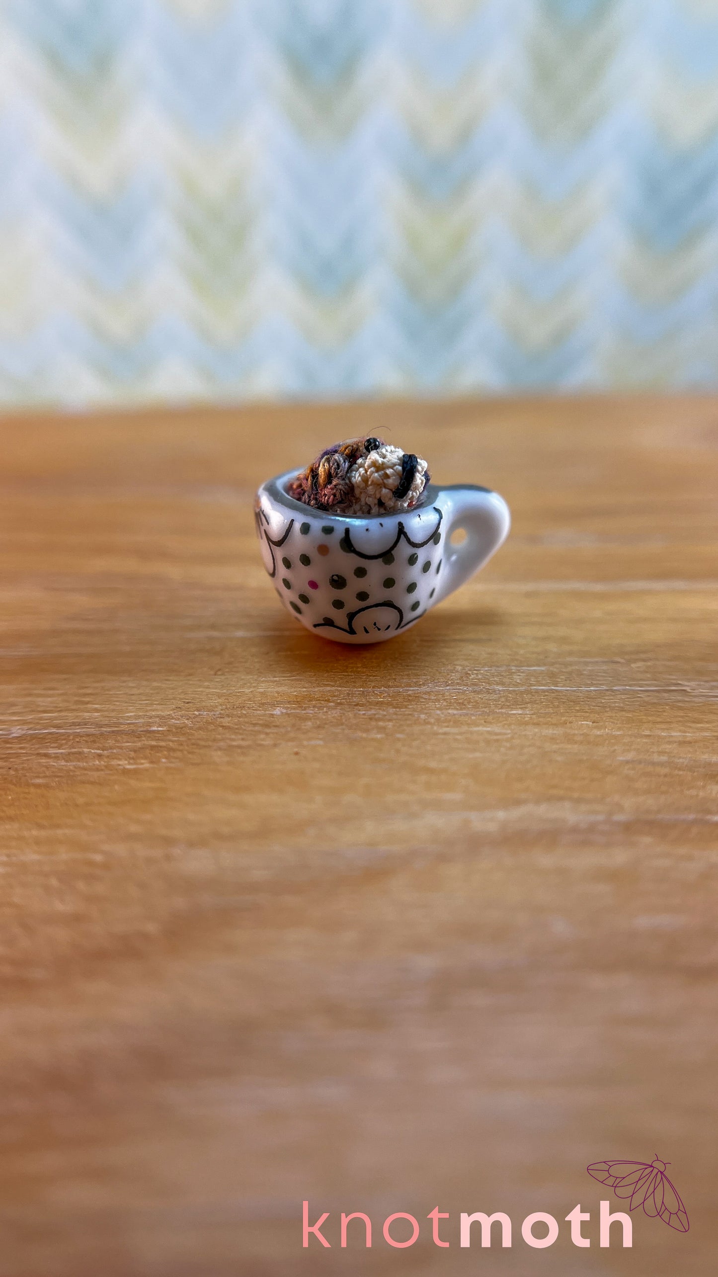 Henry Hedgehog Micro Crochet Magnetic Teacup Trinket