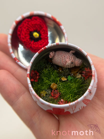 Poppy Pig Micro Crochet Trinket Tin