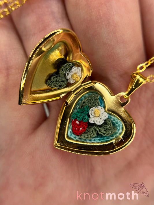 Strawberry with blooms (excellence) floriography micro-crochet locket