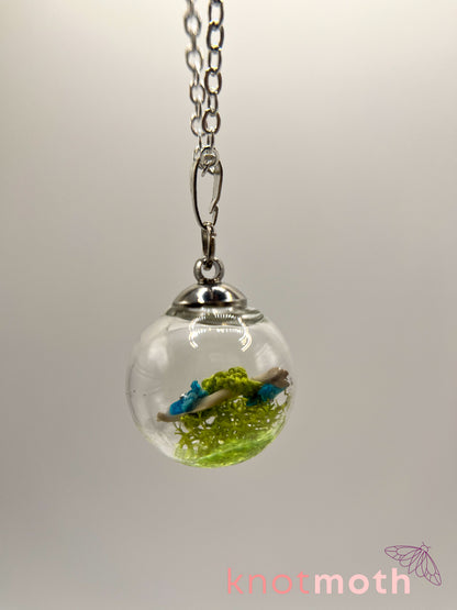creeping speedwell & femur bone micro crochet mini globe necklace