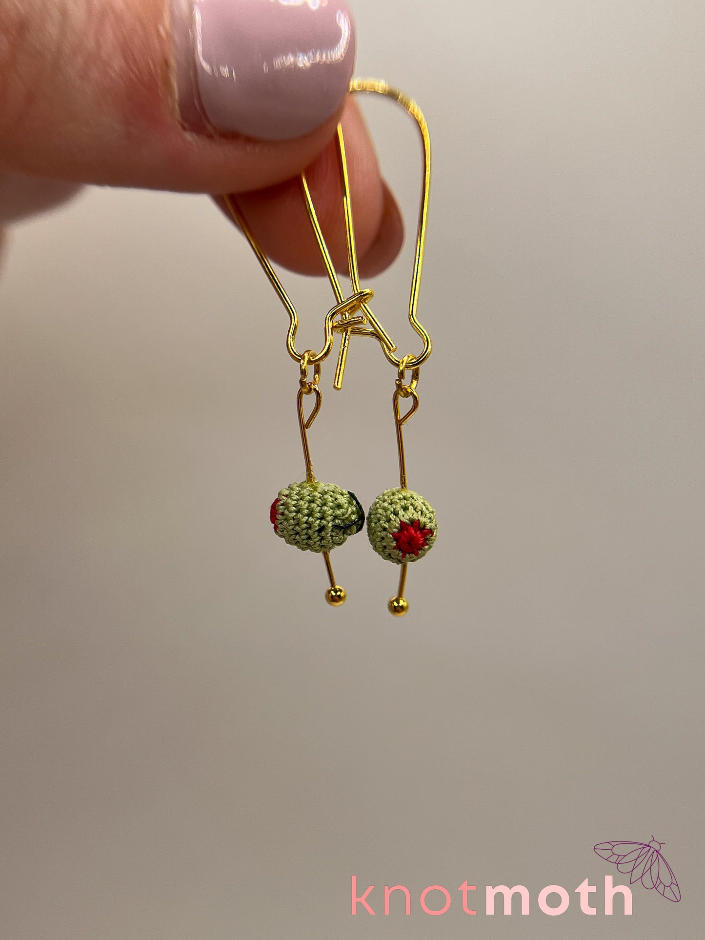 olives micro crochet earrings