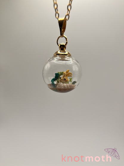 gumb goldfish bowl micro crochet necklace