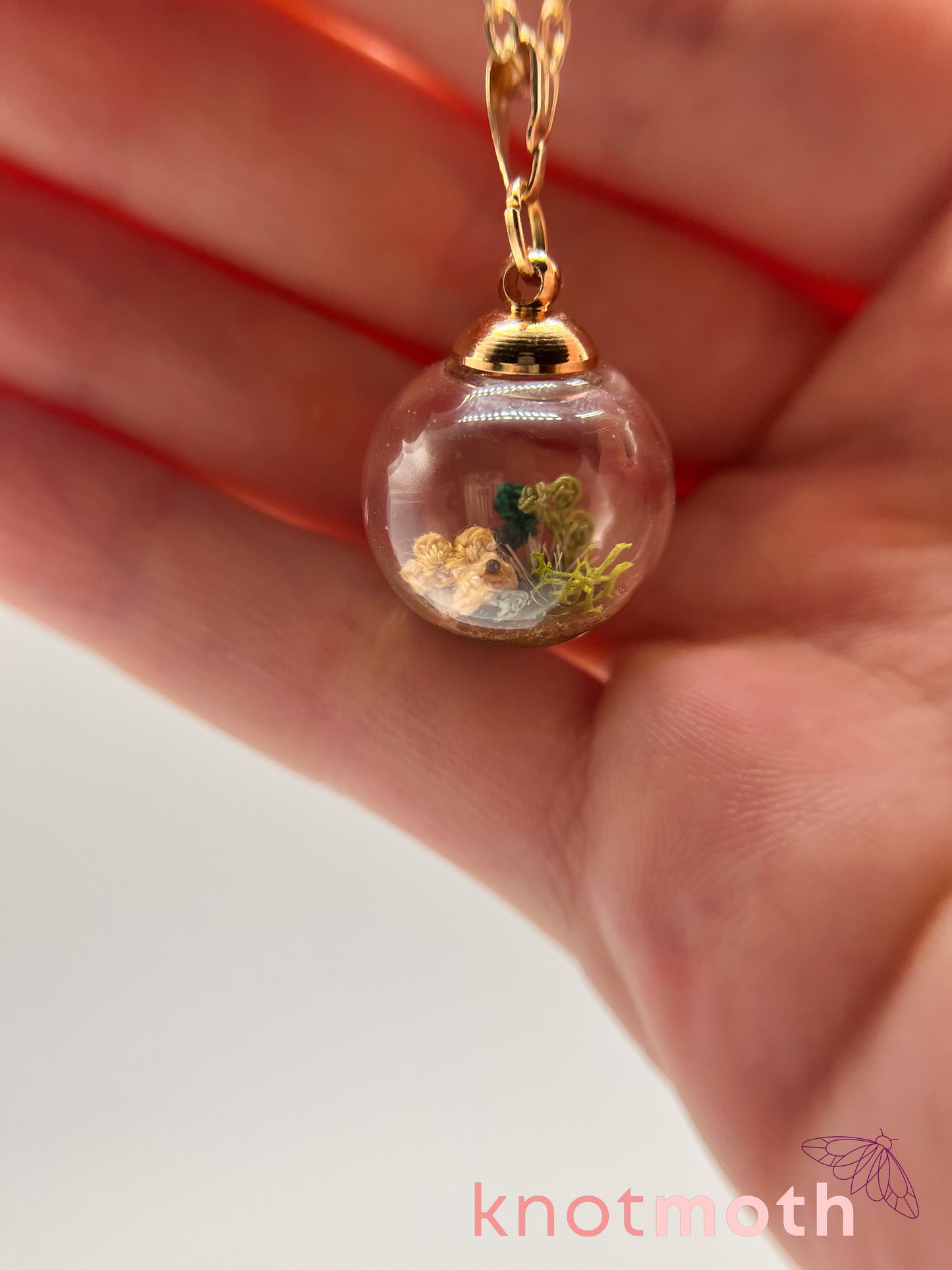 gumb goldfish bowl micro crochet necklace