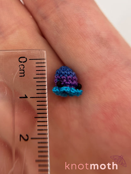 tiny ghost micro crochet trinket jar