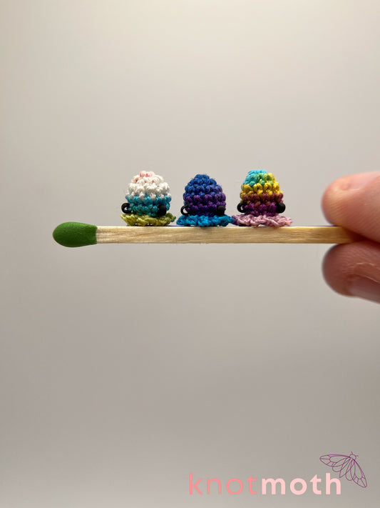 tiny ghost micro crochet trinket jar