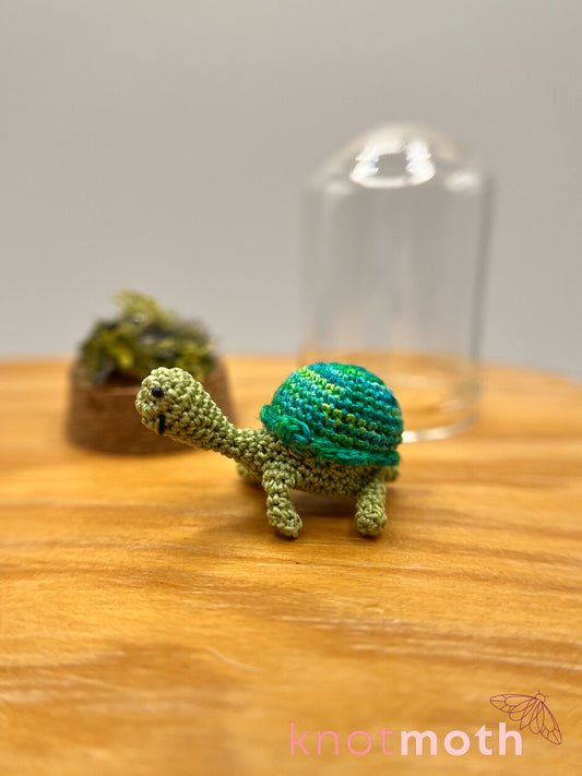 toshio turtle micro crochet cloche jar