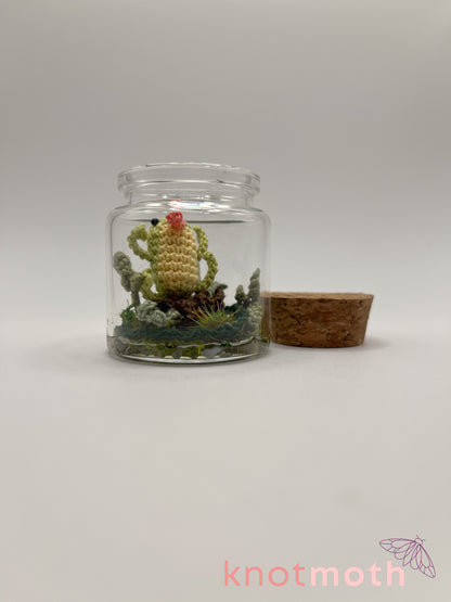 phillip frog on a log micro crochet jar