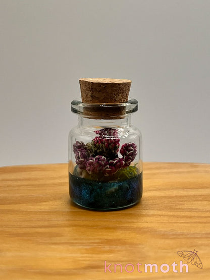 sucker octopus glow-in-the-dark micro crochet jar