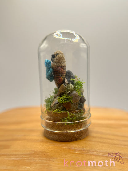 thomas otter micro crochet cloche jar