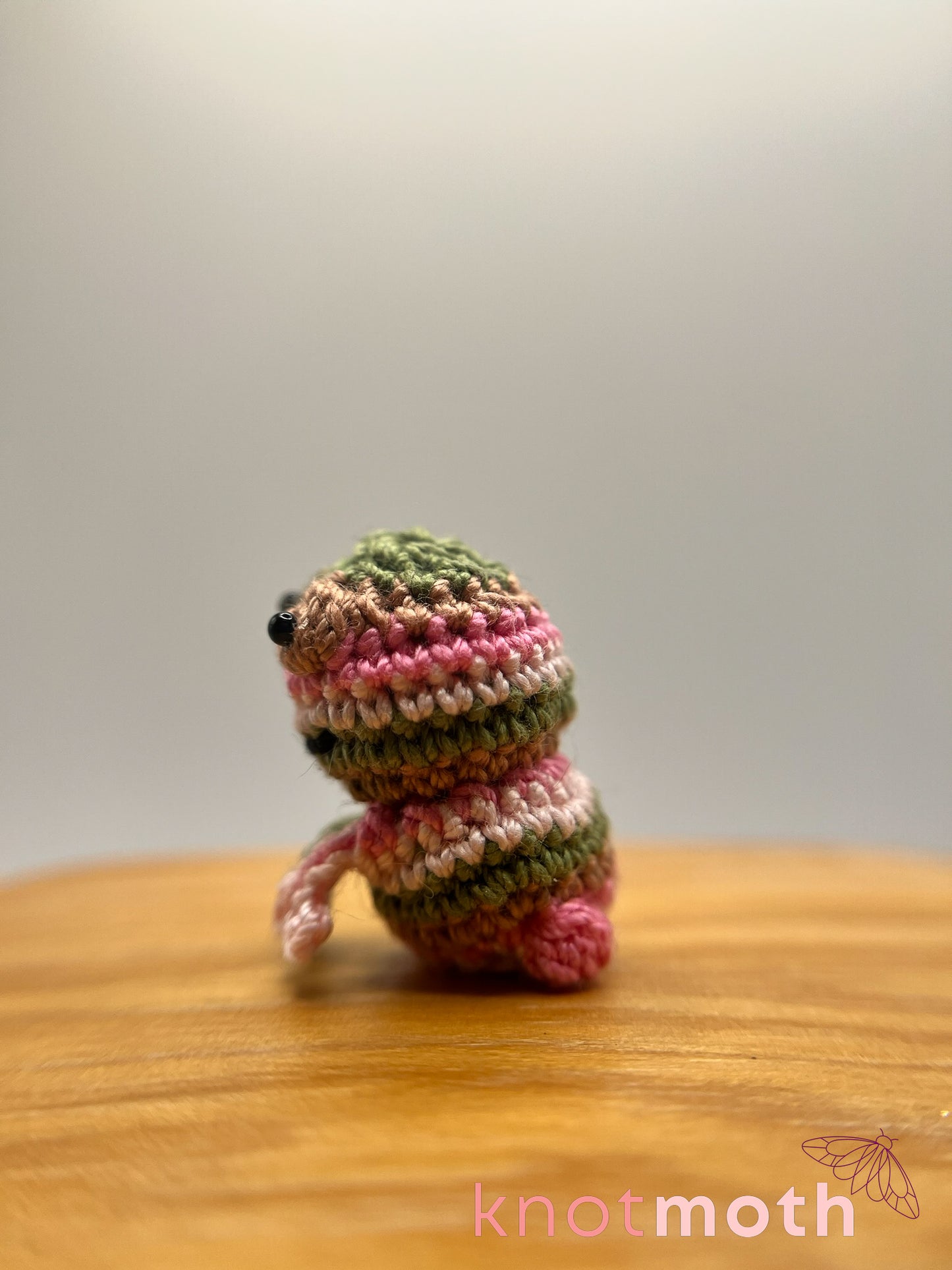 toes frog micro crochet plush