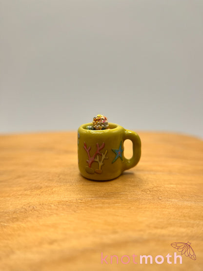 ocho octopus micro crochet mug trinket