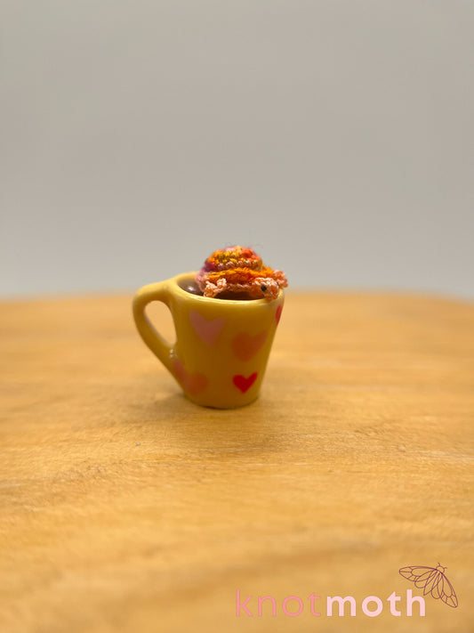 tang turtle micro crochet mug trinket