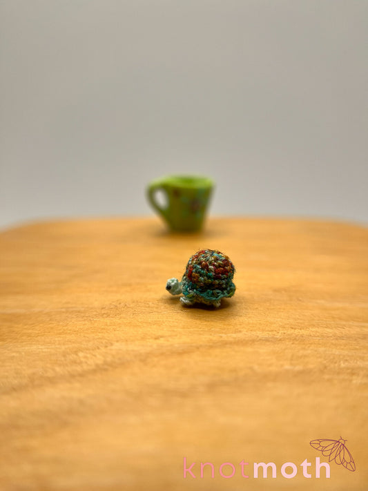 terra turtle micro crochet mug trinket