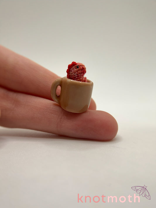 rooibos tea-rex micro crochet mug trinket