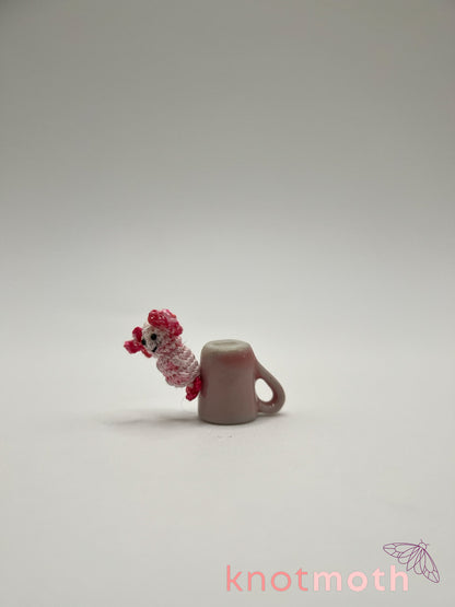 agatha axolotl micro crochet mug trinket