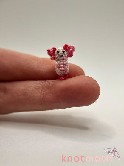 agatha axolotl micro crochet mug trinket