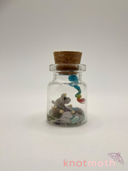 fana elephant & balloon micro crochet jar