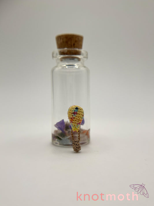 yellow hot air balloon micro crochet jar