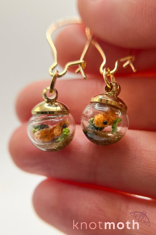 Finn and Gale Goldfish Micro Crochet Globe Dangle Earrings