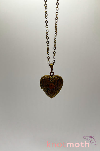 Lilac (love) floriography micro-crochet locket