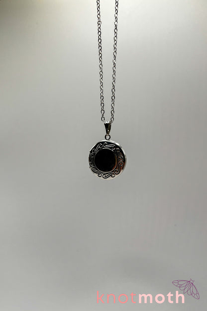 Forget-me-not (love & devotion) floriography micro-crochet locket