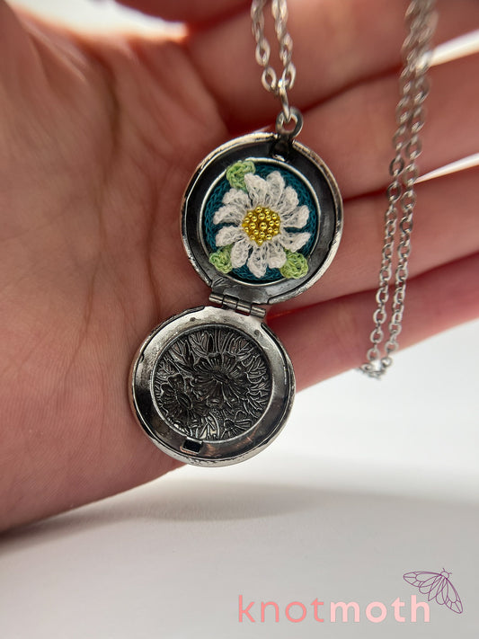 daisy floriography micro crochet locket