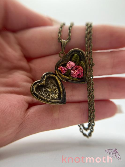 roses floriography micro-crochet locket