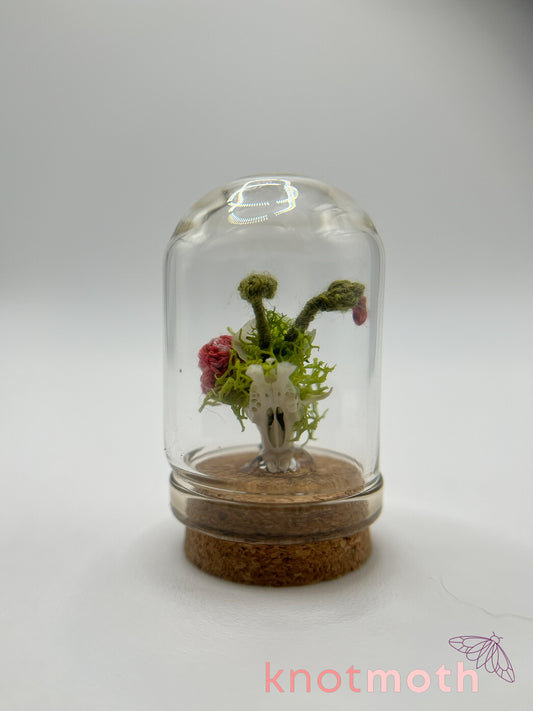 skull & roses micro crochet cloche jar