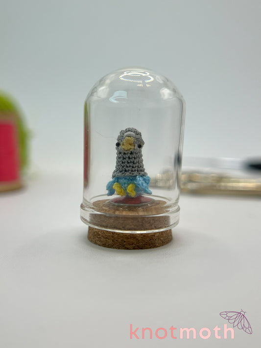 bowie birdie "pigeon" micro crochet dome jar